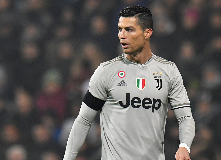 险胜而归 险胜而归