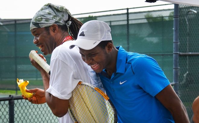 他们在接下 他们在接下